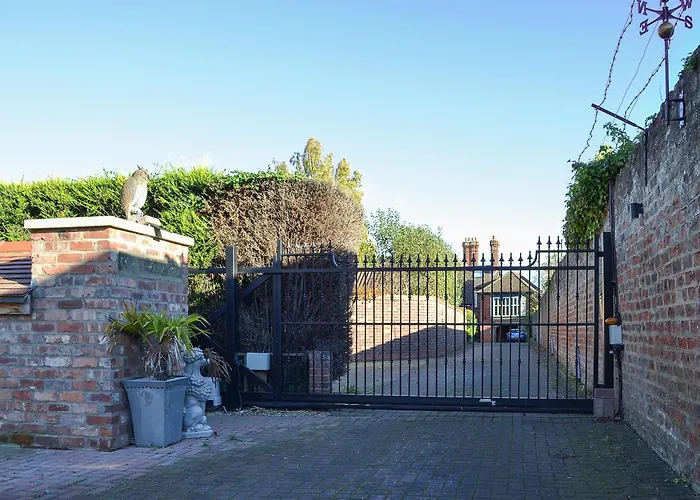 The Nest 度假居 *